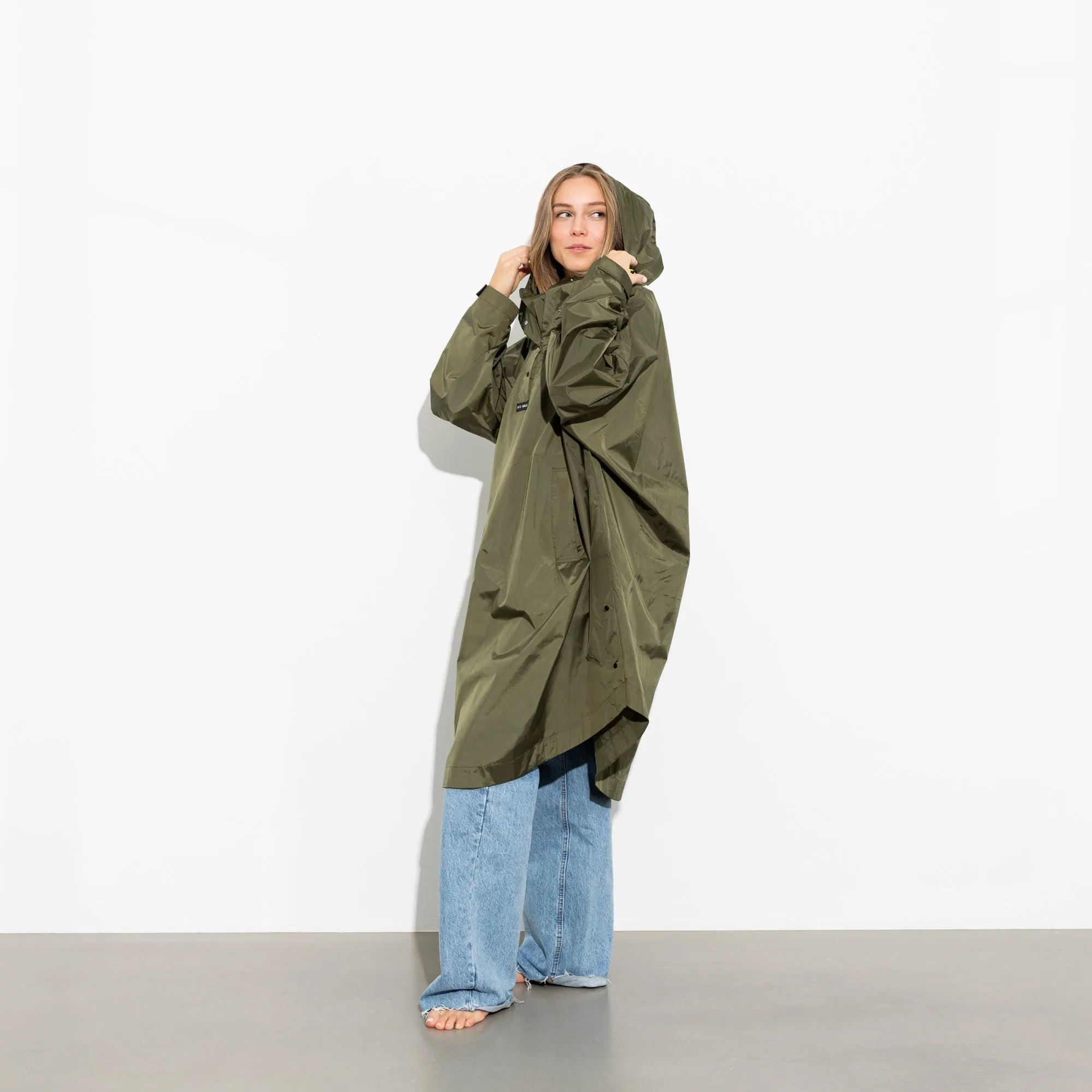 Raincoat solid olive