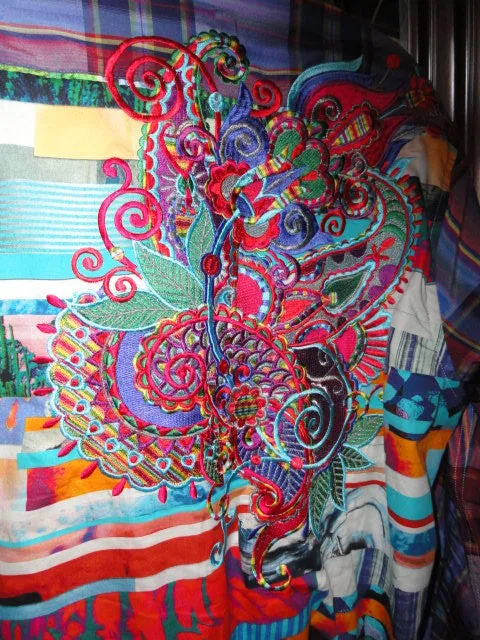 Robert Graham Breaking Lands Limited Edition Long Sleeve Shirt Size Medium