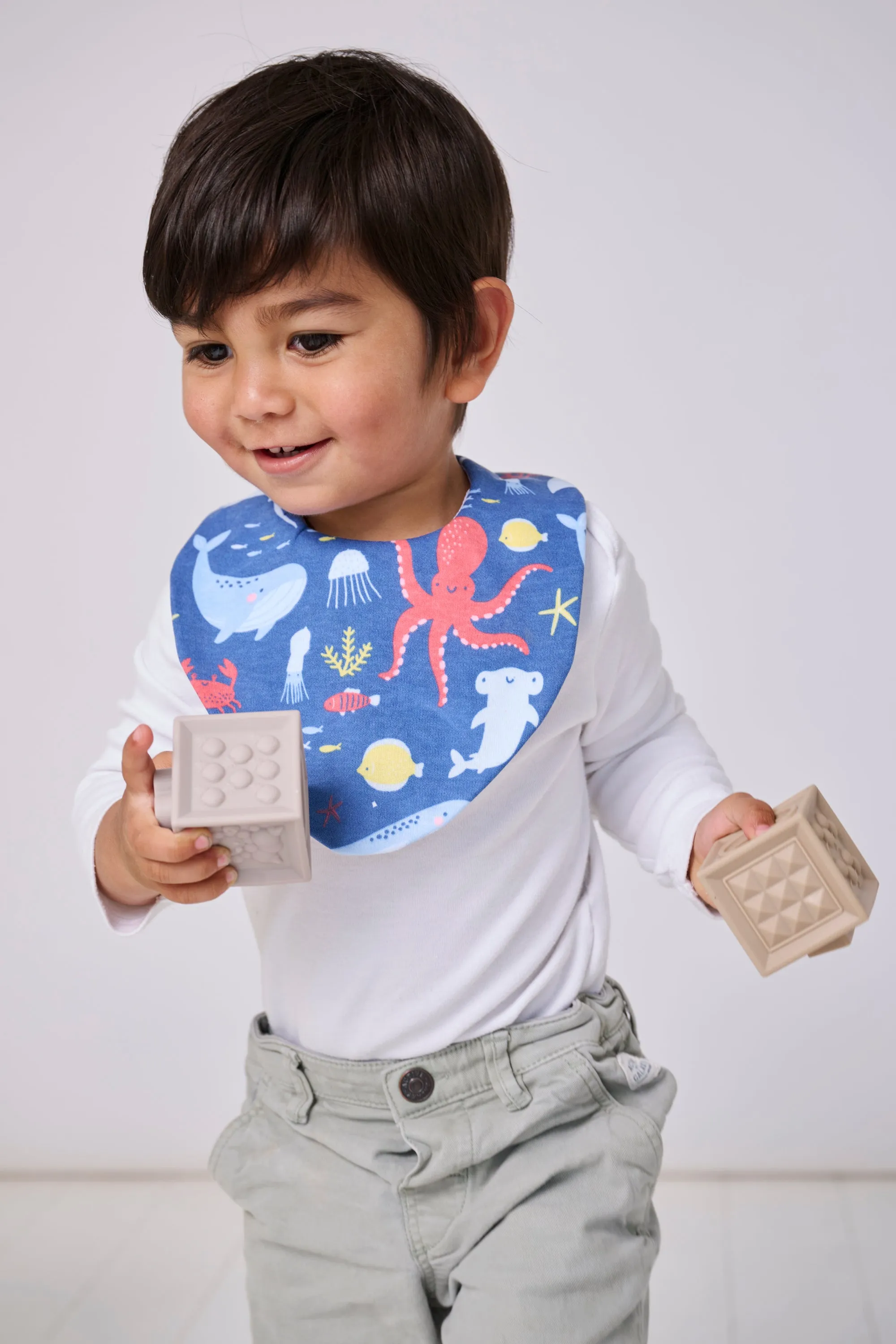 Sea Bundle of 3 Waterproof Dribble Bibs
