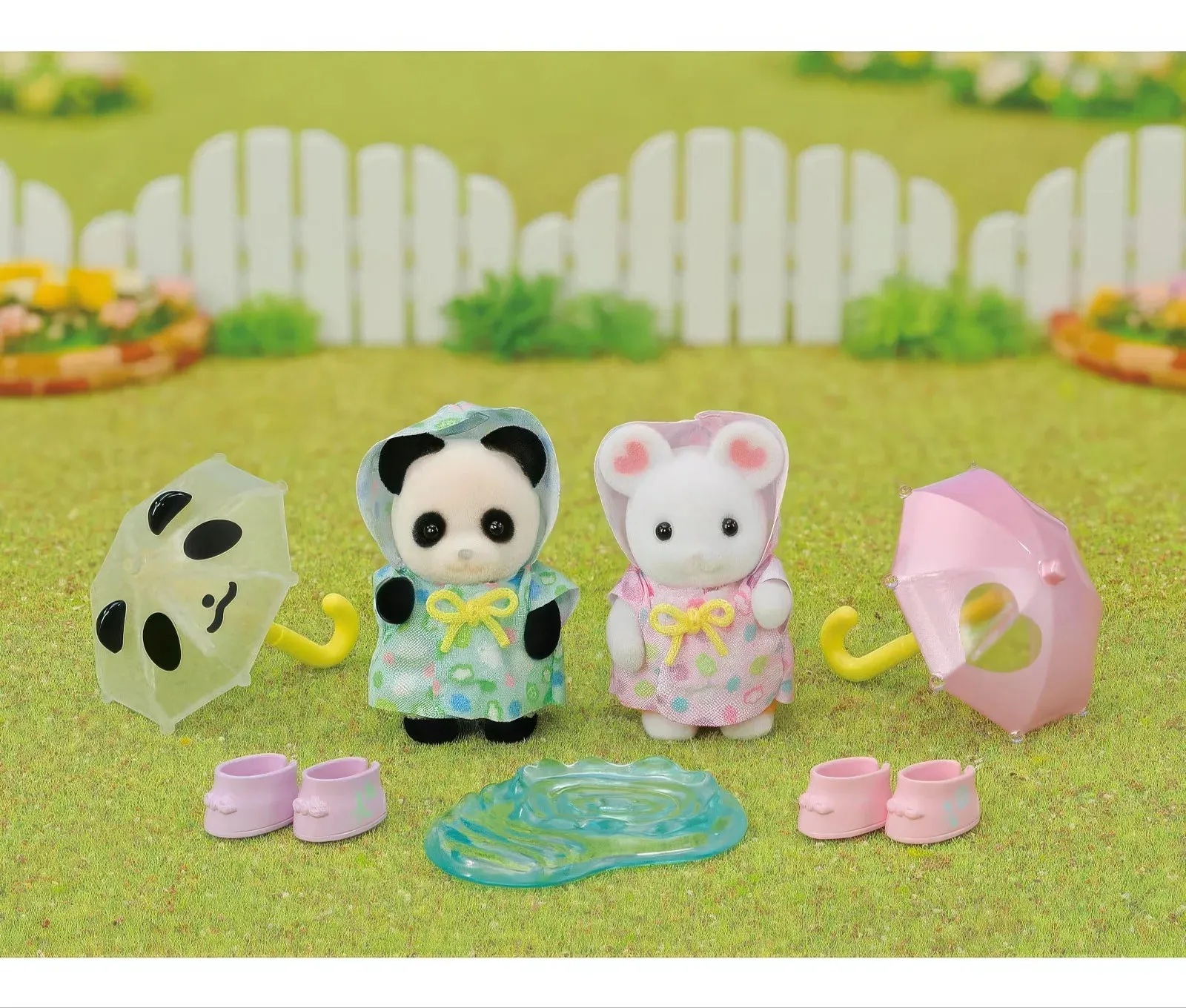 Sylvanian Families 5748 Nursery Friends Rainy Day Duo