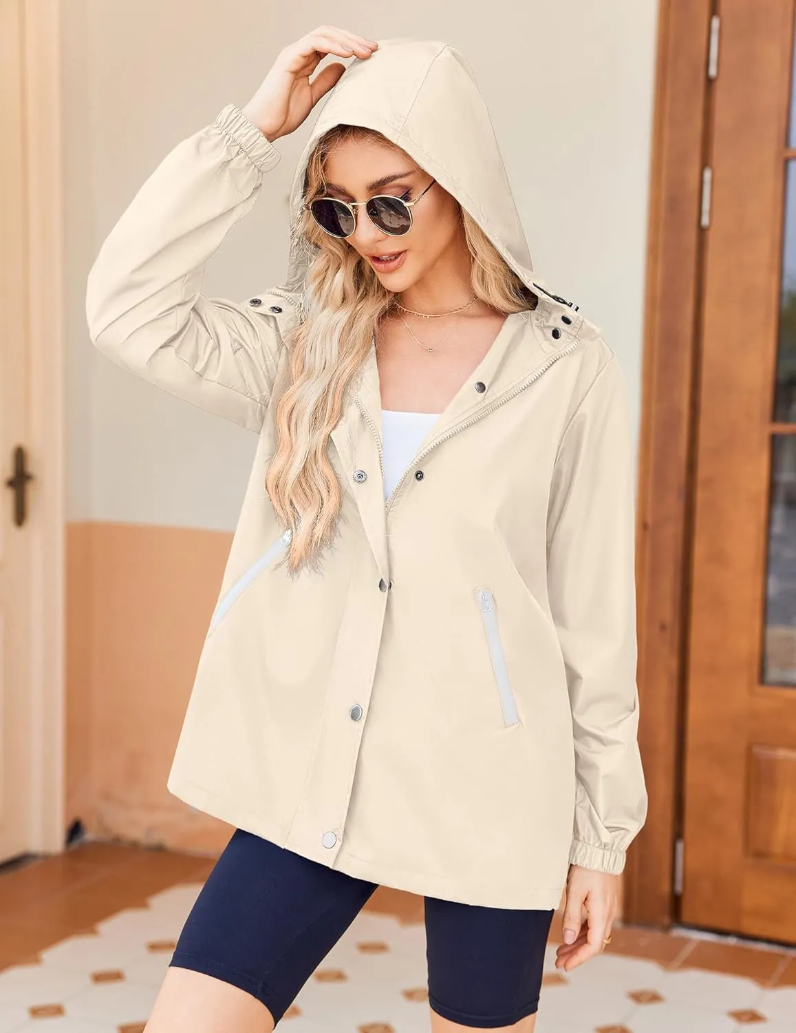 Zeagoo Rain Jacket Women Lightweight Waterproof Hooded Zip Raincoat